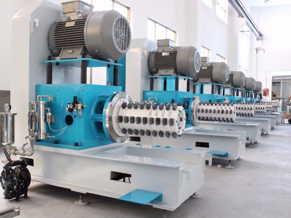 納米砂磨機適用于超細(xì)研磨